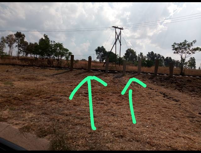 7,450M² INDUSTRIAL YARD FOR SALE IN MOREGLOED